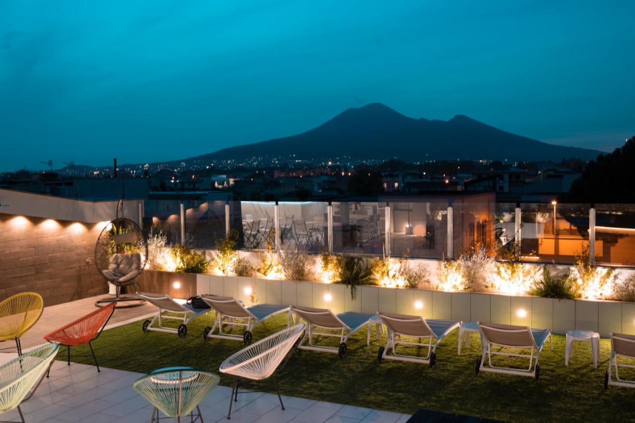 Houses & Rooftop Pompei - Sky المظهر الخارجي الصورة
